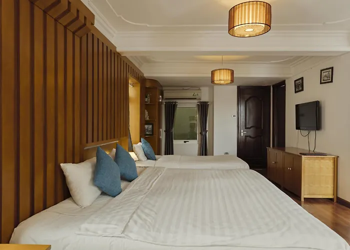 Hanoi Central Park Hotel